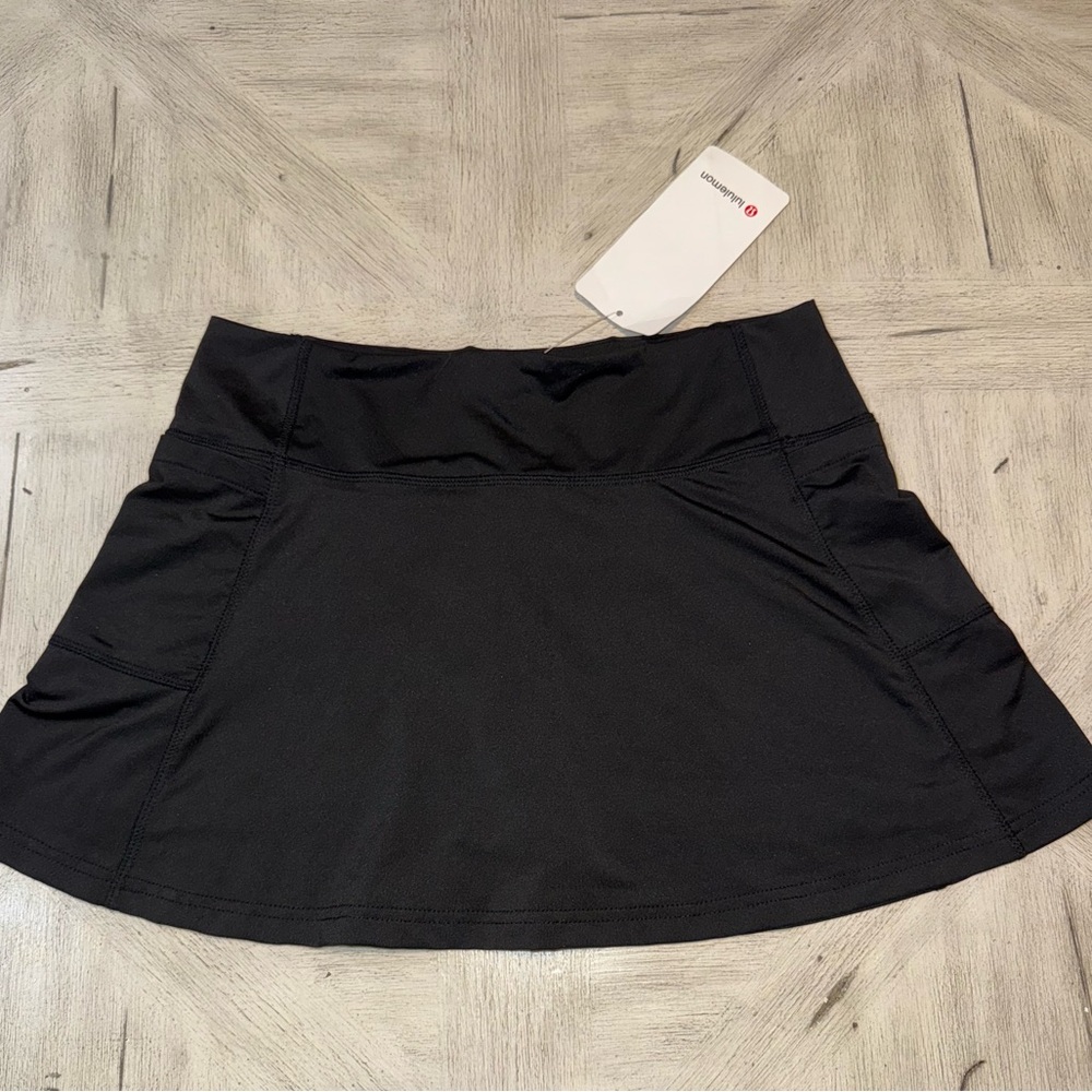 Women’s Lululemon Black Skirt